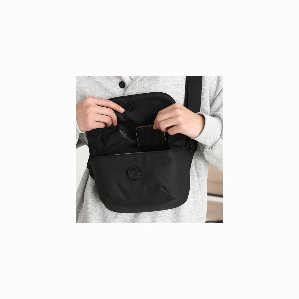 Eirmai Falcon Series F1S Lite 3L Crossbody Shoulder Sling Bag F15-TW Lite Black