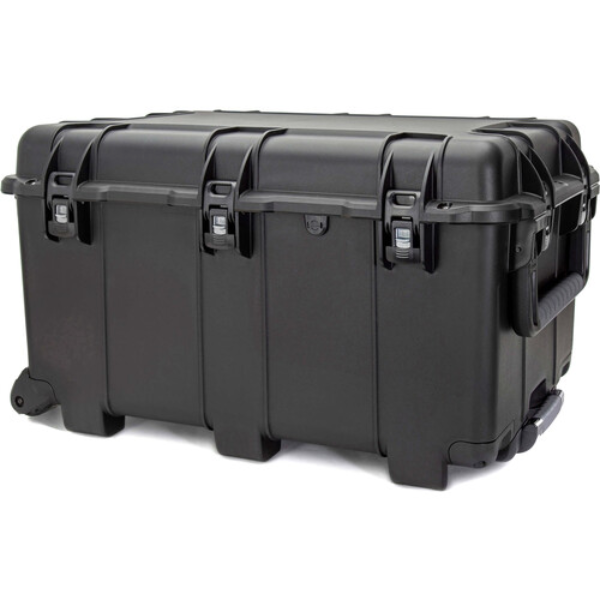 Nanuk 975 Wheeled Hard Case with Cubed Foam